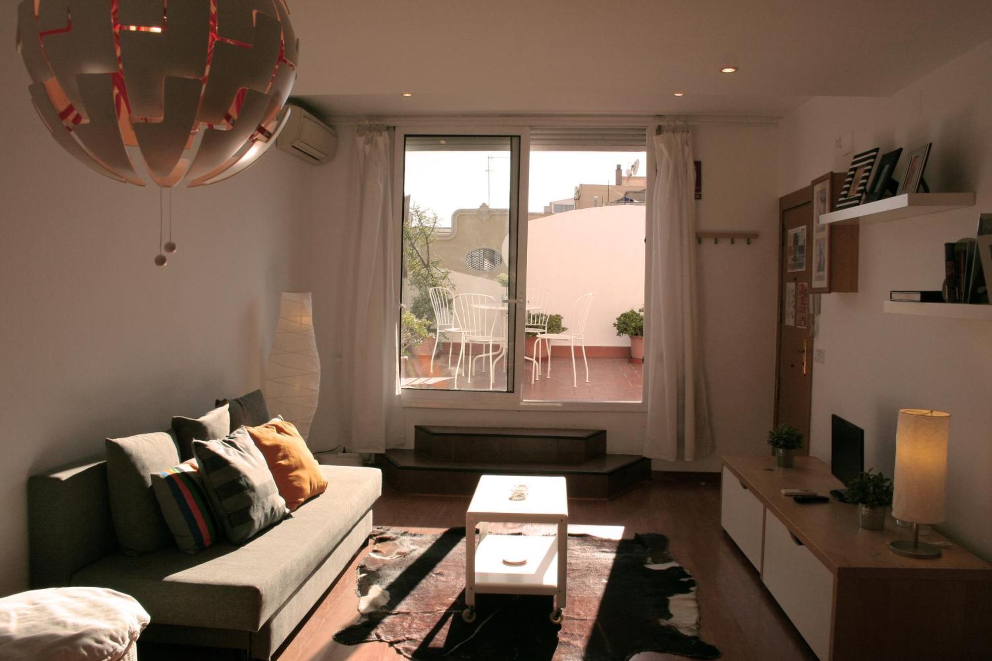 Lovely Apartment With A Terrace Барселона Екстер'єр фото